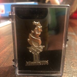 1996 Atlanta Olympic Collector Pin Torch Flame rings stars in Case